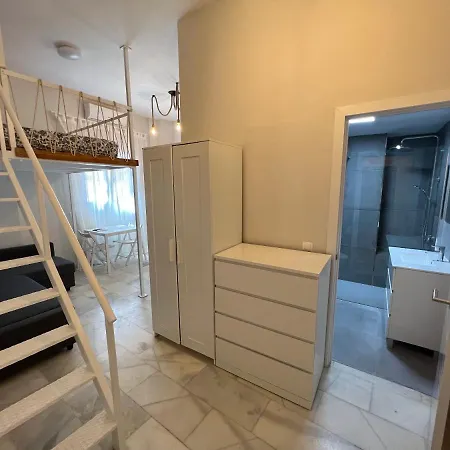 Apartment Genuar Center 4 *